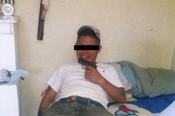 Presos amenazan de muerte a director de cárcel por Facebook-0